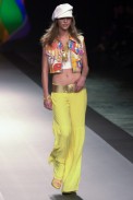 desfile-triton-verao2003spfw-011