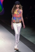 desfile-triton-verao2003spfw-027