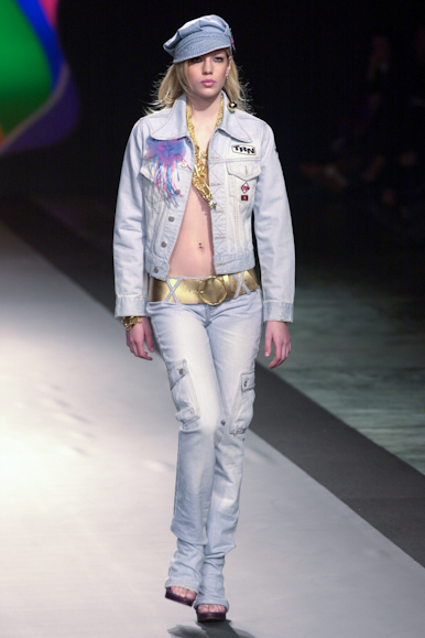 desfile-triton-verao2003spfw-030