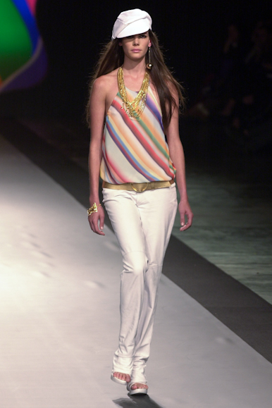 desfile-triton-verao2003spfw-041