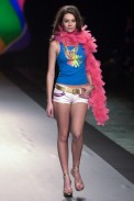 desfile-triton-verao2003spfw-057