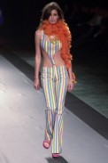 desfile-triton-verao2003spfw-074