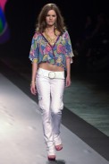 desfile-triton-verao2003spfw-076