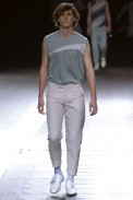 desfile-vrom-verao2003spfw-010