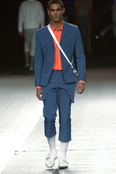 desfile-vrom-verao2003spfw-030