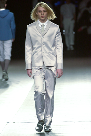 desfile-vrom-verao2003spfw-035