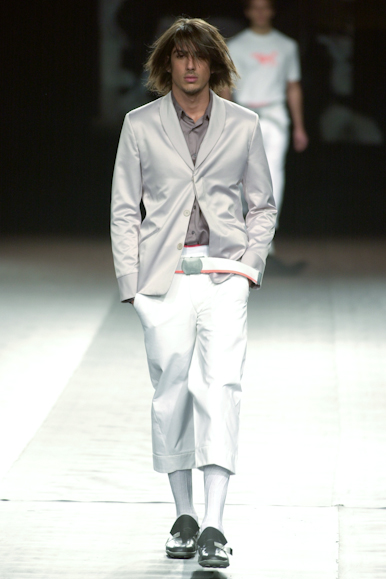 desfile-vrom-verao2003spfw-040
