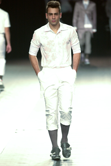 desfile-vrom-verao2003spfw-043