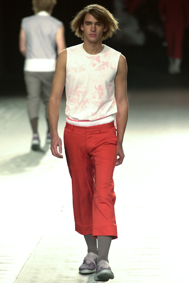 desfile-vrom-verao2003spfw-048