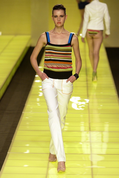 desfiles-cori-spverao2004rtw-103