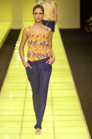 desfiles-cori-spverao2004rtw-105
