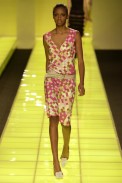 desfiles-cori-spverao2004rtw-109