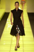 desfiles-cori-spverao2004rtw-114