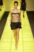 desfiles-cori-spverao2004rtw-116