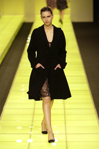 desfiles-cori-spverao2004rtw-126
