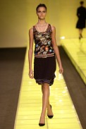 desfiles-cori-spverao2004rtw-144