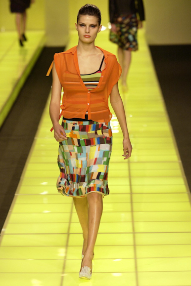 desfiles-cori-spverao2004rtw-149
