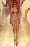 desfiles-aguadecoco-spverao2004rtw-144