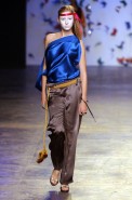 desfiles-andrelima-spverao2004rtw-130