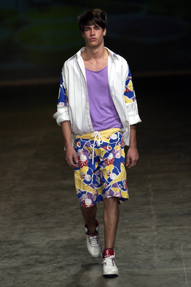 desfiles-britishcolony-spverao2004rtw-124