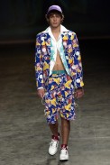 desfiles-britishcolony-spverao2004rtw-130