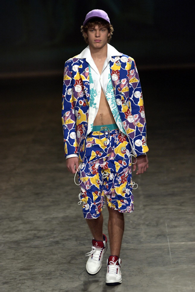 desfiles-britishcolony-spverao2004rtw-130