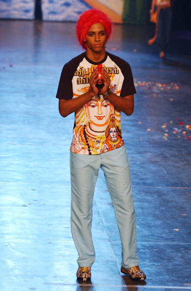 desfiles-cavalera-spverao2004rtw-133