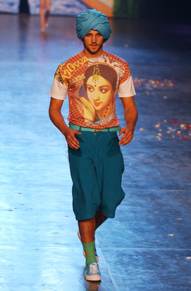 desfiles-cavalera-spverao2004rtw-134