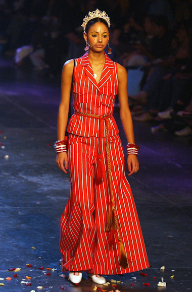 desfiles-cavalera-spverao2004rtw-158