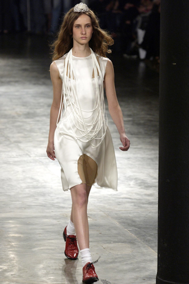 desfiles-fausehaten-spverao2004rtw-110