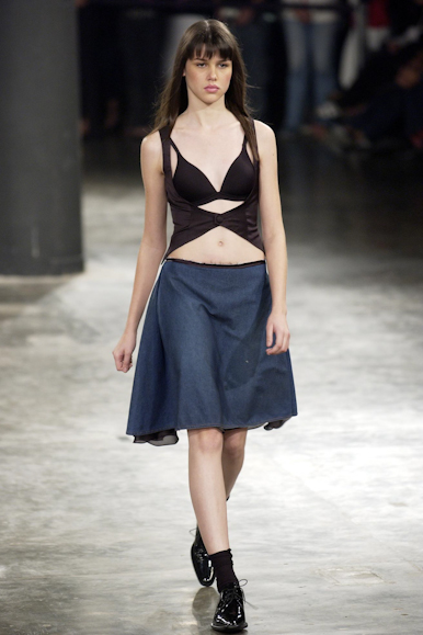 desfiles-fausehaten-spverao2004rtw-126