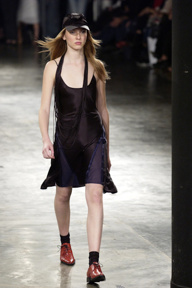 desfiles-fausehaten-spverao2004rtw-133