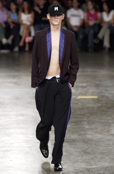 desfiles-fausehatenmen-spverao2004rtw-100