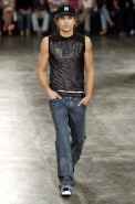 desfiles-fausehatenmen-spverao2004rtw-121