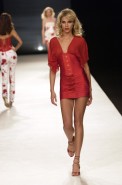 desfiles-forum-spverao2004rtw-105
