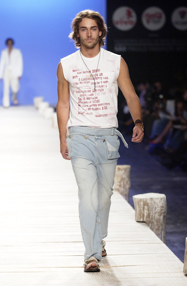 desfiles-forummen-spverao2004rtw-114