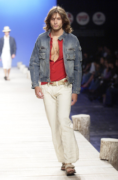 desfiles-forummen-spverao2004rtw-122
