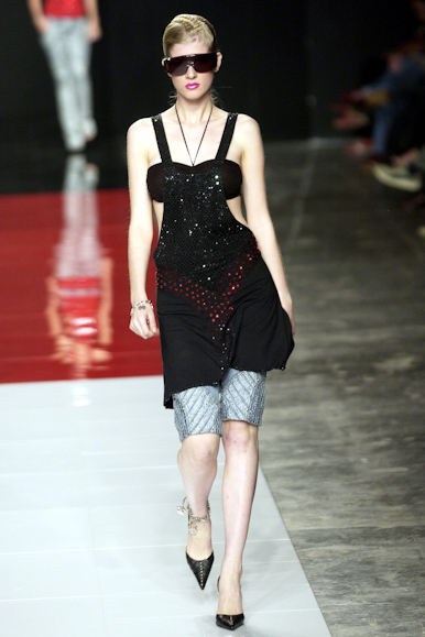 desfiles-iodice-spverao2004rtw-104