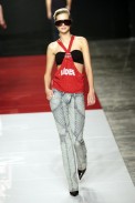 desfiles-iodice-spverao2004rtw-105