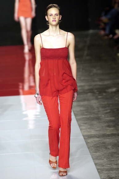 desfiles-iodice-spverao2004rtw-117