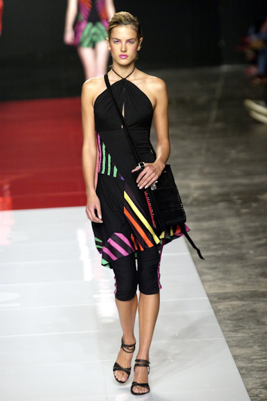 desfiles-iodice-spverao2004rtw-123