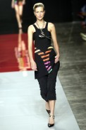 desfiles-iodice-spverao2004rtw-127