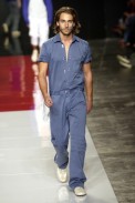 desfiles-iodice-spverao2004rtw-139
