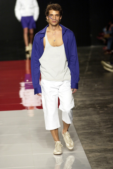 desfiles-iodice-spverao2004rtw-140