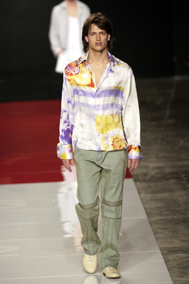 desfiles-iodice-spverao2004rtw-149