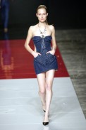 desfiles-iodice-spverao2004rtw-159