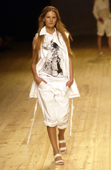 desfiles-ellus-spverao2004rtw-100