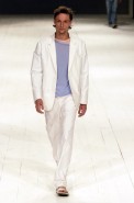 desfiles-ellusmen-spverao2004rtw-105