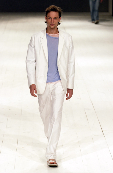 desfiles-ellusmen-spverao2004rtw-105