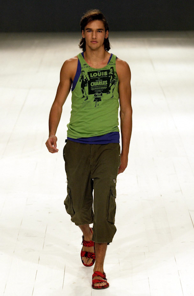 desfiles-ellusmen-spverao2004rtw-109